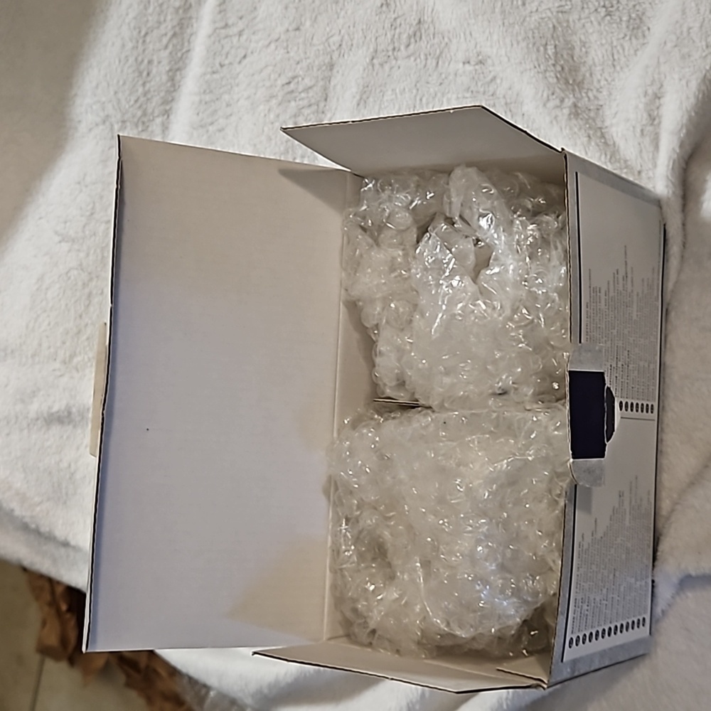 Keltum Table Talks Water Crystalline Glass 2-Piece Set Lead Free Dishwasher Safe - Picture 14 of 15
